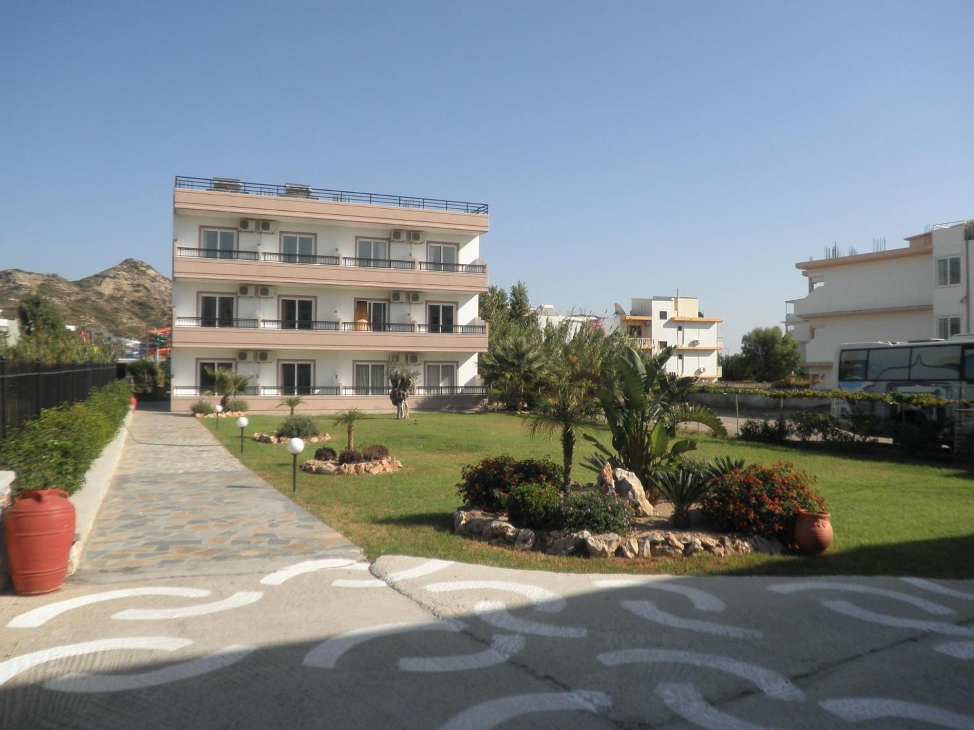 Kostas Studios Faliráki Kültér fotó